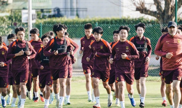 彩客网-1-4！中国男足输法国沦为垫底 日本0-0 最新排名：欧洲2队包揽前2